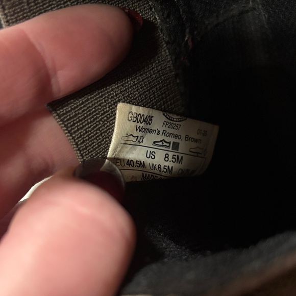 Georgia Boot Women’s Brown and Teal Romeo’s - Picture 7 of 8